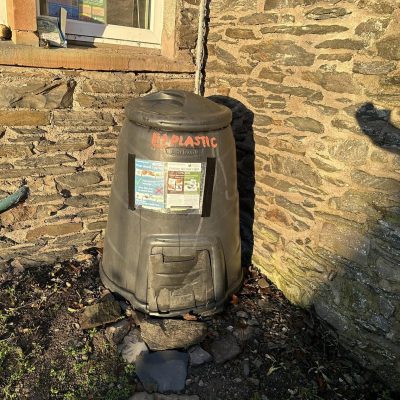 Dalek-composting-bin-Staveley-School